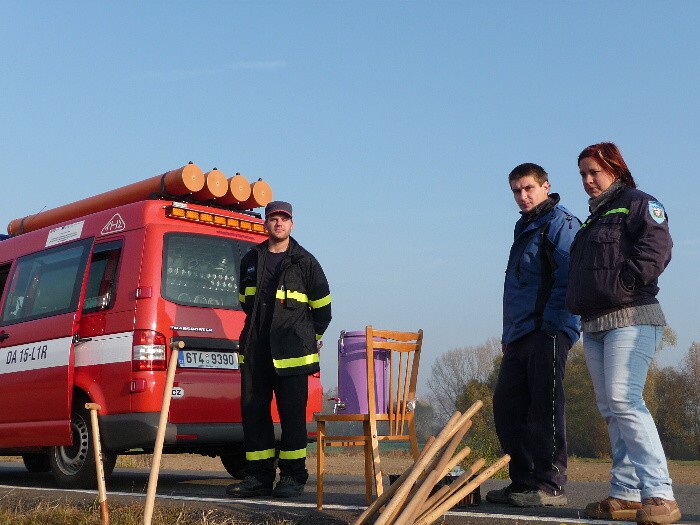 Výsadba stromů směrem z Vávrovic na Držkovice 5.11.201