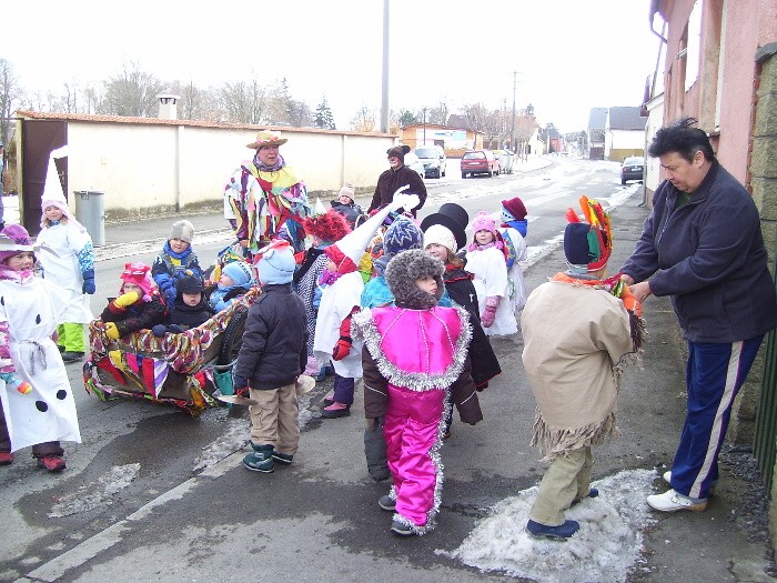 Masopustni pruvod obci 21.2.2012