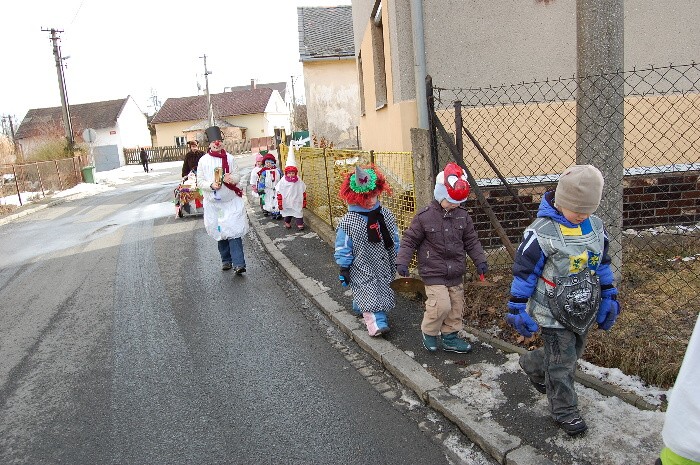 Masopustni pruvod obci 21.2.2012