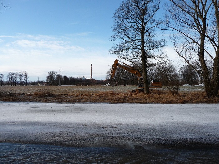 Zamrzlá řeka - ledové kry 25.2.2012