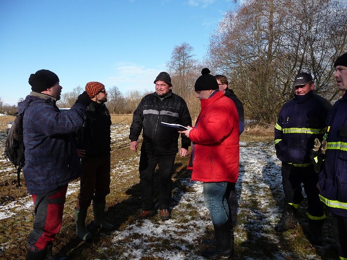 Zamrzlá řeka - ledové kry 25.2.2012