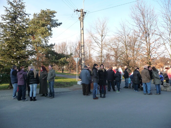Setkání občanů u vánočních stromů 2013