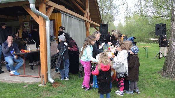 Slet čarodějnic a stavění Máje  30. 4. - 1. 5. 2015 