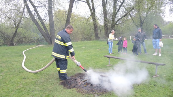 Slet čarodějnic a stavění Máje  30. 4. - 1. 5. 2015 