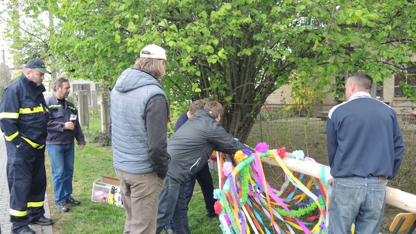 Slet čarodějnic a stavění Máje  30. 4. - 1. 5. 2015 