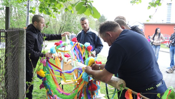 Slet čarodějnic a stavění Máje  30. 4. - 1. 5. 2015 