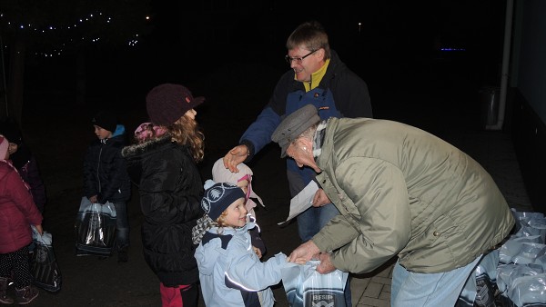 Setání občanů u vánočních stromů 2015 