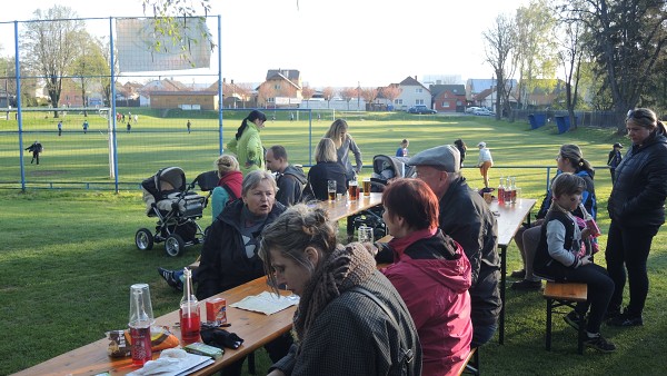 Slet čarodějnic a stavění Máje  29. - 30.4.2016